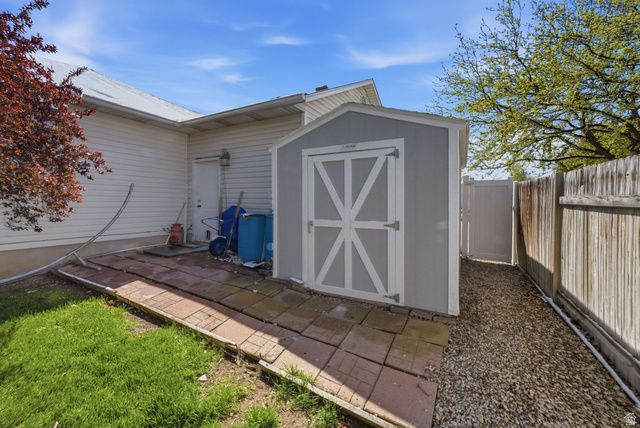 5112 W 8820 S, West Jordan, UT 84081