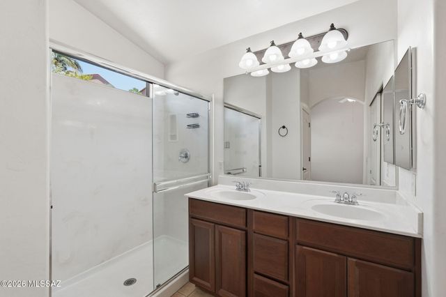 60948 E Cantle Court, Tucson, AZ 85739