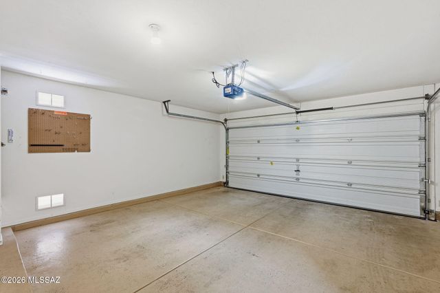 60948 E Cantle Court, Tucson, AZ 85739