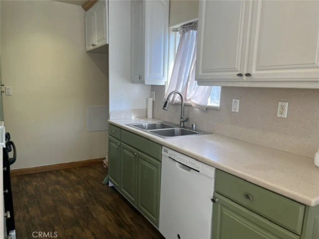 4310 Pennsylvania Avenue, La Crescenta, CA 91214