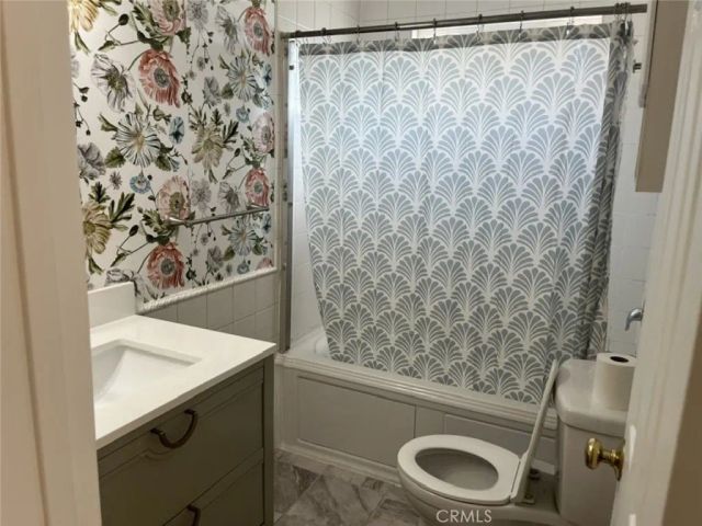 4310 Pennsylvania Avenue, La Crescenta, CA 91214