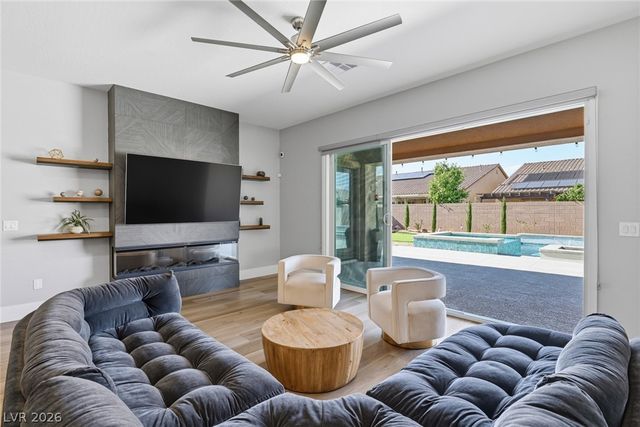 4272 Carter Reign Avenue, Las Vegas, NV 89141