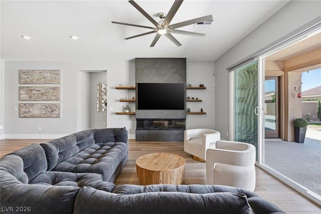 4272 Carter Reign Avenue, Las Vegas, NV 89141