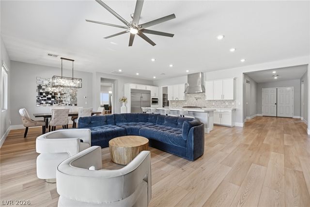 4272 Carter Reign Avenue, Las Vegas, NV 89141