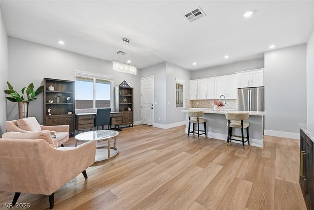 4272 Carter Reign Avenue, Las Vegas, NV 89141