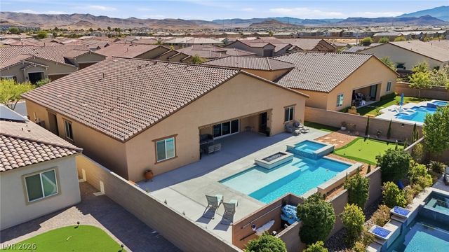 4272 Carter Reign Avenue, Las Vegas, NV 89141