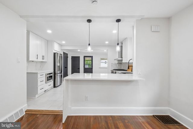 114 CONESTOGA RD, Wayne, PA 19087
