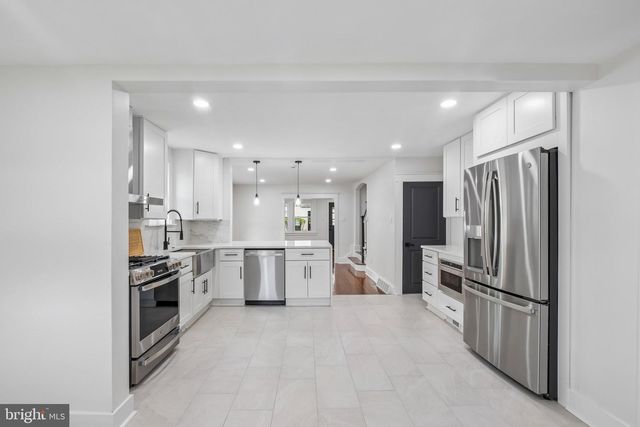 114 CONESTOGA RD, Wayne, PA 19087