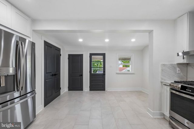 114 CONESTOGA RD, Wayne, PA 19087
