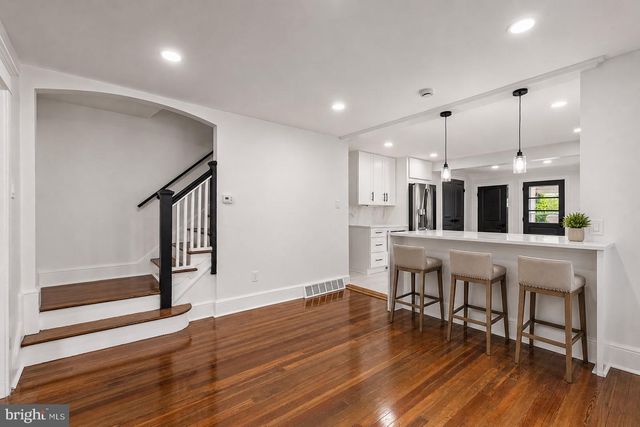 114 CONESTOGA RD, Wayne, PA 19087