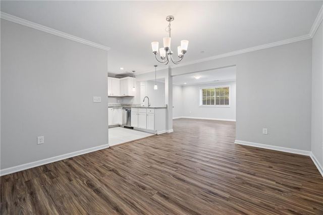305 Winding River Village Drive F, Atlanta, GA 30350