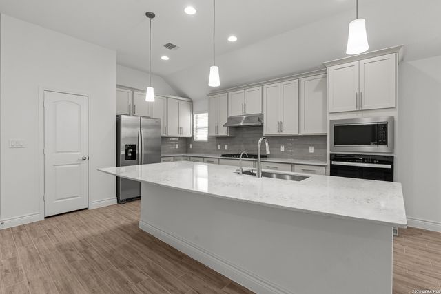 723 GRAND LEGACY, New Braunfels, TX 78130