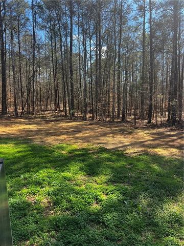 886 Walnut Dr, Monroe, GA 30655