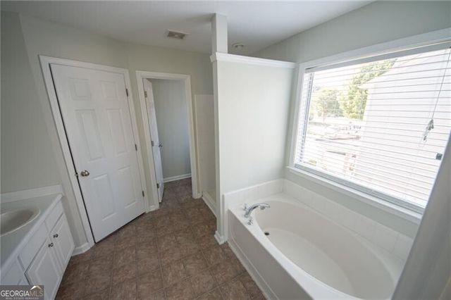 8145 Lockslay Way, Suwanee, GA 30024