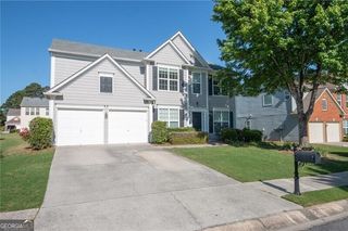 8145 Lockslay Way, Suwanee, GA 30024