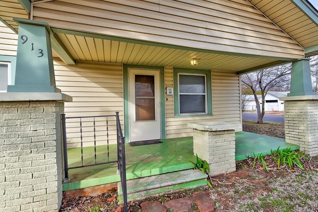 913 N Boulevard Street, Edmond, OK 73034