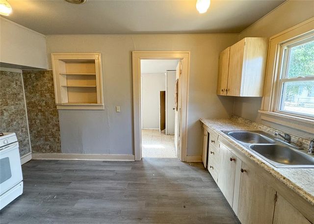 913 N Boulevard Street, Edmond, OK 73034