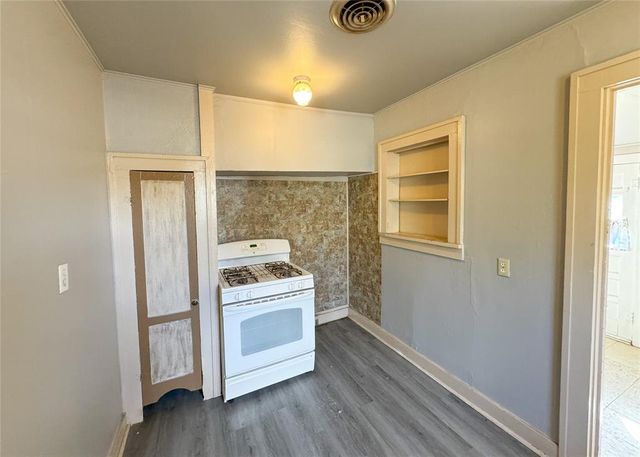 913 N Boulevard Street, Edmond, OK 73034