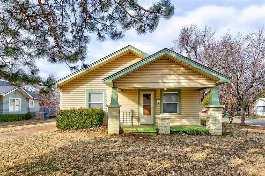 913 N Boulevard Street, Edmond, OK 73034