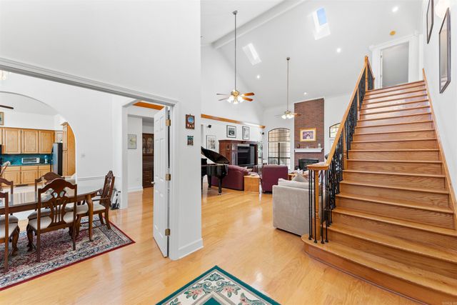 370 Wellesley Drive, Conway, AR 72034