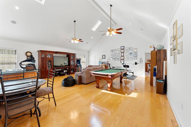 370 Wellesley Drive, Conway, AR 72034