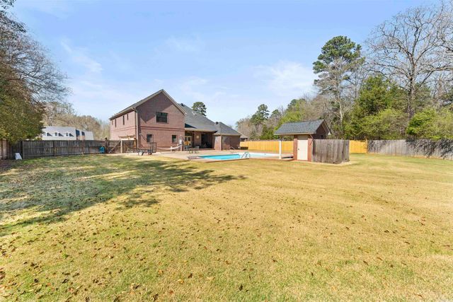 370 Wellesley Drive, Conway, AR 72034