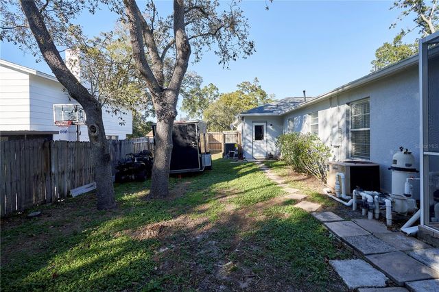 6611 JENNIFER DRIVE, Temple Terrace, FL 33617