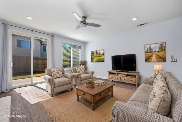 11744 Mani Cir, Rancho Cordova, CA 95742