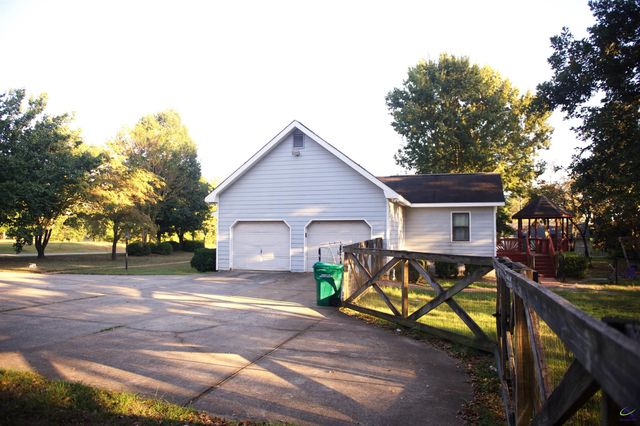 213 Tucker Road, Warner Robins, GA 31088