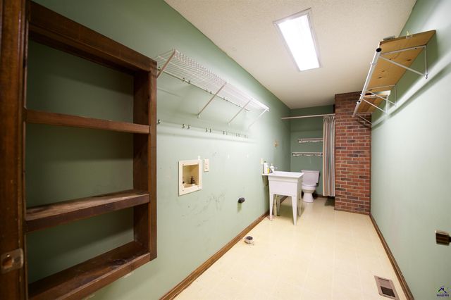 213 Tucker Road, Warner Robins, GA 31088