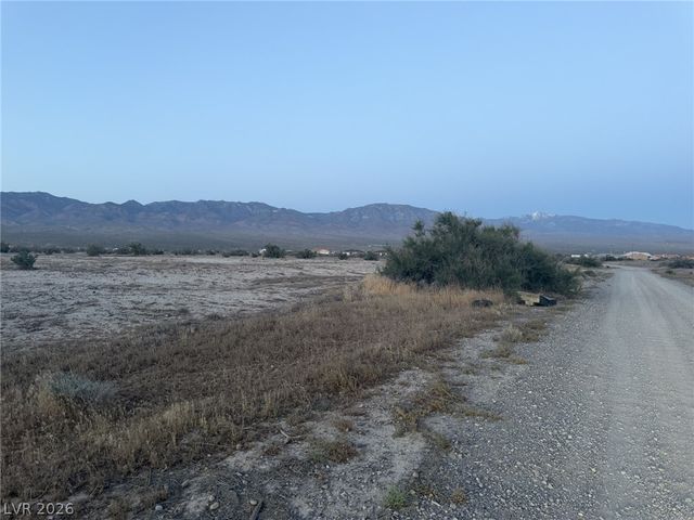 1881 West Elgin Lane, Pahrump, NV 89060