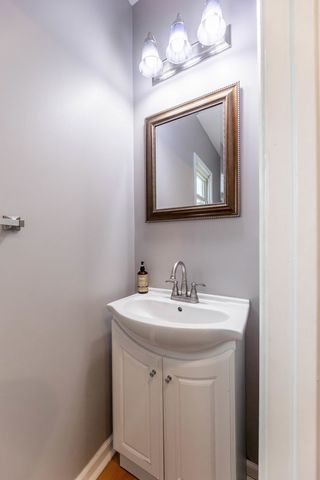 900 Croghan Avenue, Joliet, IL 60436