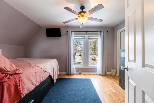 900 Croghan Avenue, Joliet, IL 60436