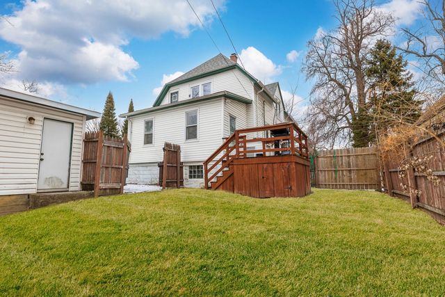 900 Croghan Avenue, Joliet, IL 60436