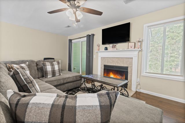 19 Rudwick Circle, Goose Creek, SC 29445