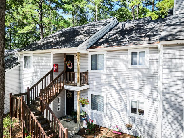 19 Rudwick Circle, Goose Creek, SC 29445