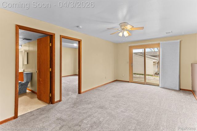 10618 Wolverine Drive, Hamburg Township, MI 48169