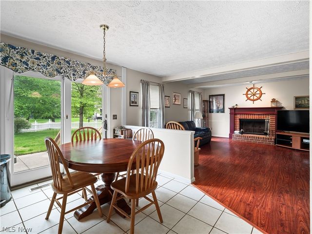32225 Augusta Drive, Avon Lake, OH 44012