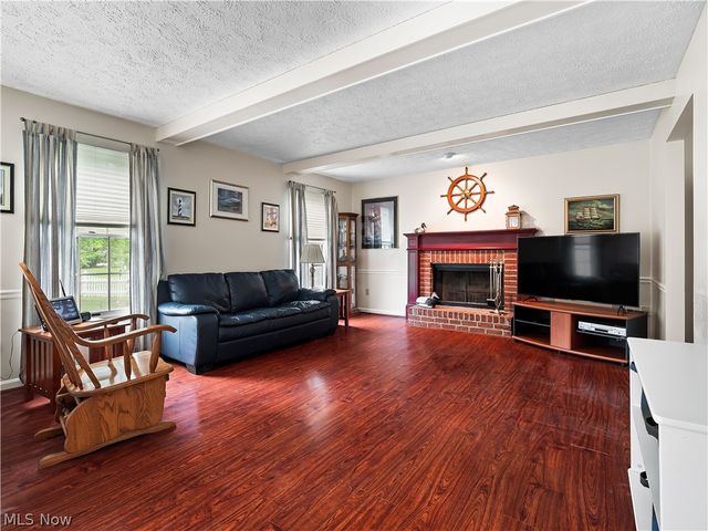32225 Augusta Drive, Avon Lake, OH 44012