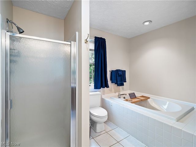 32225 Augusta Drive, Avon Lake, OH 44012