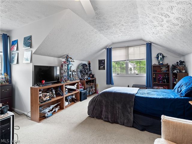 32225 Augusta Drive, Avon Lake, OH 44012