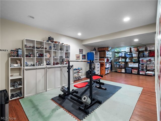 32225 Augusta Drive, Avon Lake, OH 44012