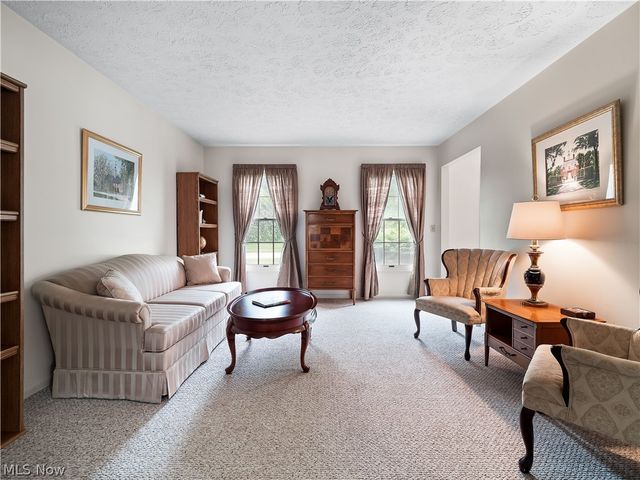 32225 Augusta Drive, Avon Lake, OH 44012