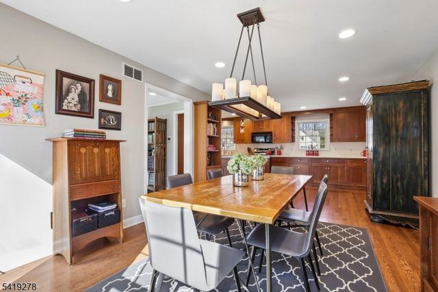 70 Sycamore Ave, Berkeley Heights Twp., NJ 07922