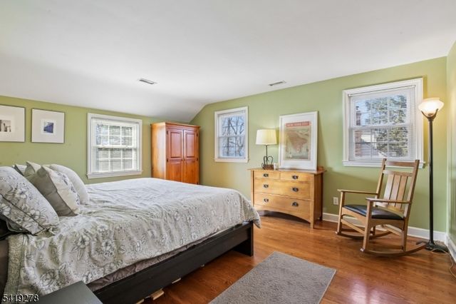 70 Sycamore Ave, Berkeley Heights Twp., NJ 07922