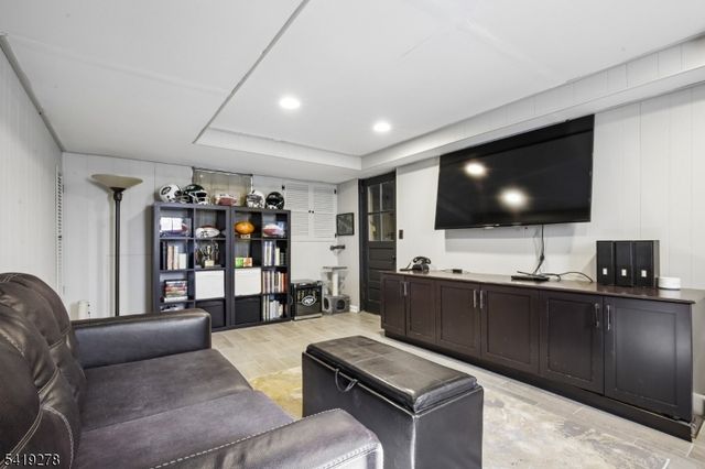 70 Sycamore Ave, Berkeley Heights Twp., NJ 07922