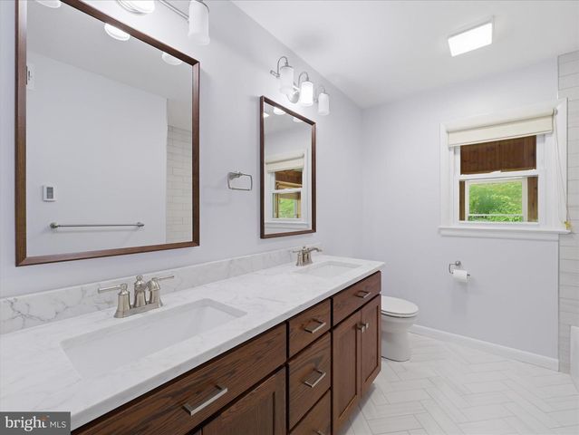11141 LINCOLN WAY W, Fort Loudon, PA 17224