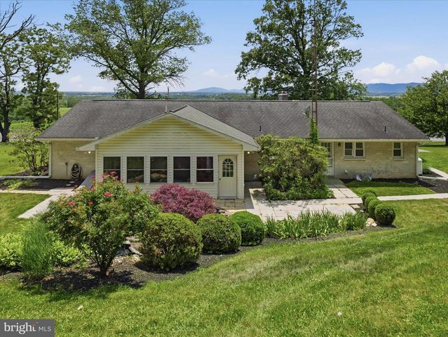 11141 LINCOLN WAY W, Fort Loudon, PA 17224