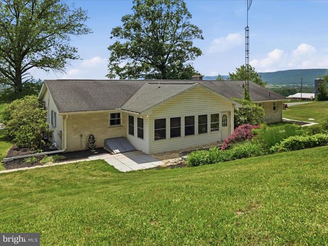 11141 LINCOLN WAY W, Fort Loudon, PA 17224