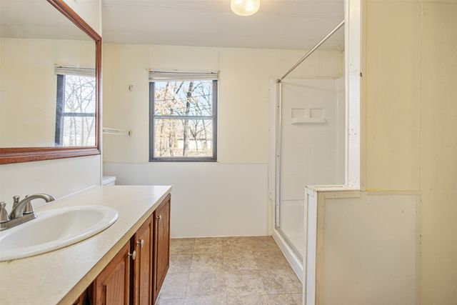 107 Meadowlark Lane, Mabank, TX 75156